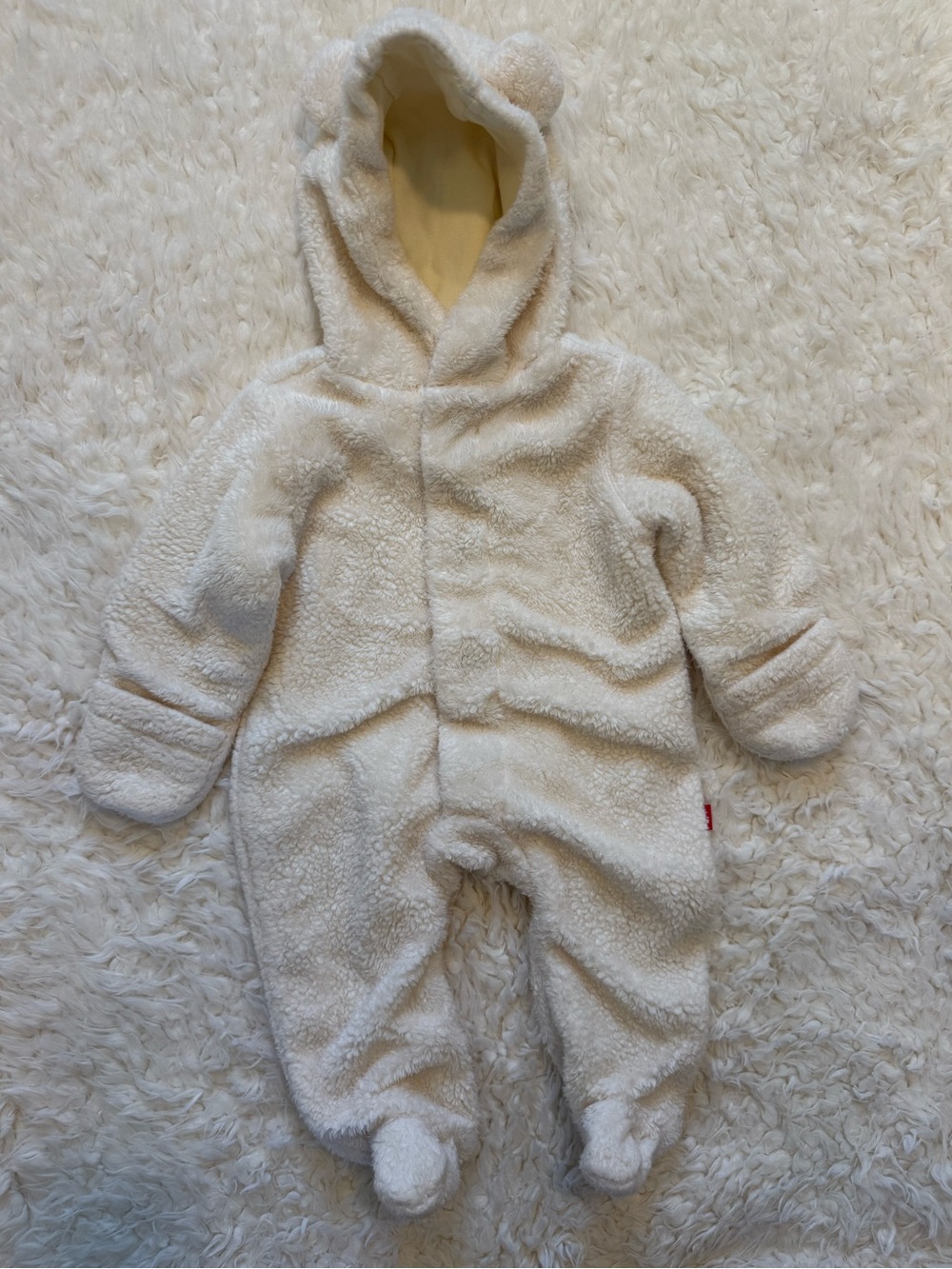 Magnetic Me fleece pram